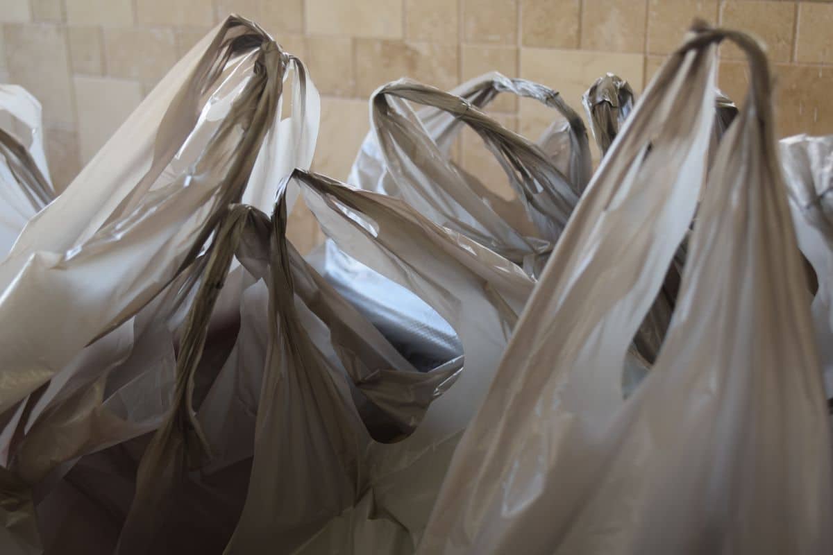 UAE to ban single-use plastics by 2026