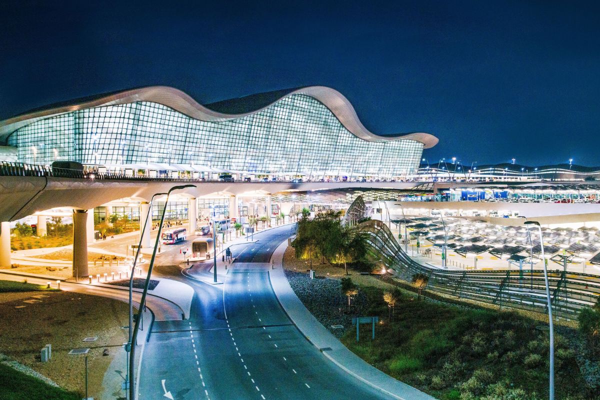 Abu Dhabi Airports welcomes 15.8 million passengers in first half of 2025