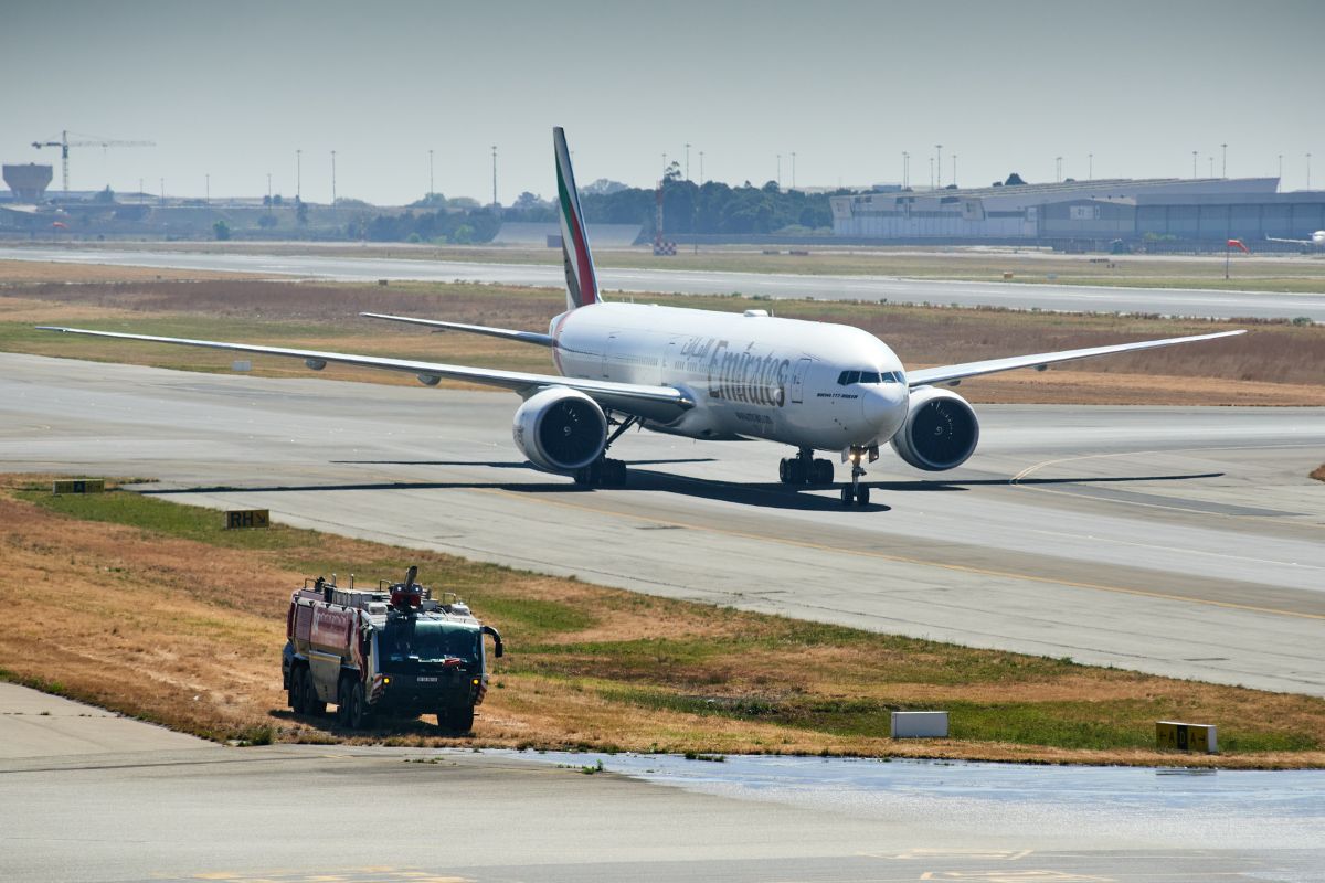 Emirates launches Premium Economy in South Africa with retrofitted Boeing 777