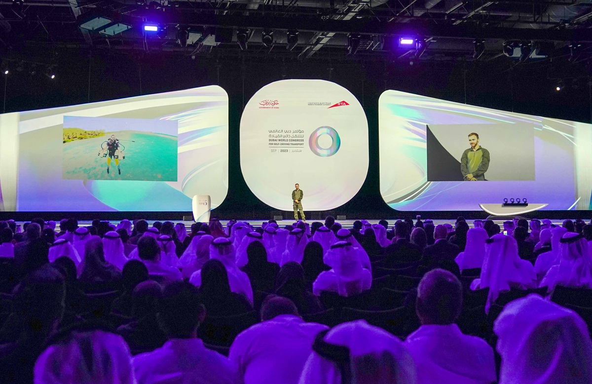 Dubai puts self-driving transport in fast lane at World Congress