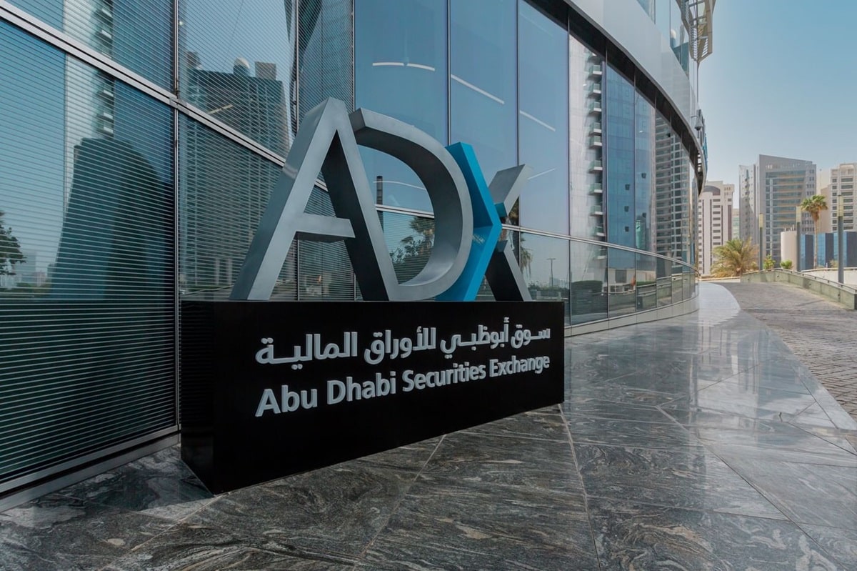 Abu Dhabi and Hong Kong exchanges sign MoU to explore cross-listing
