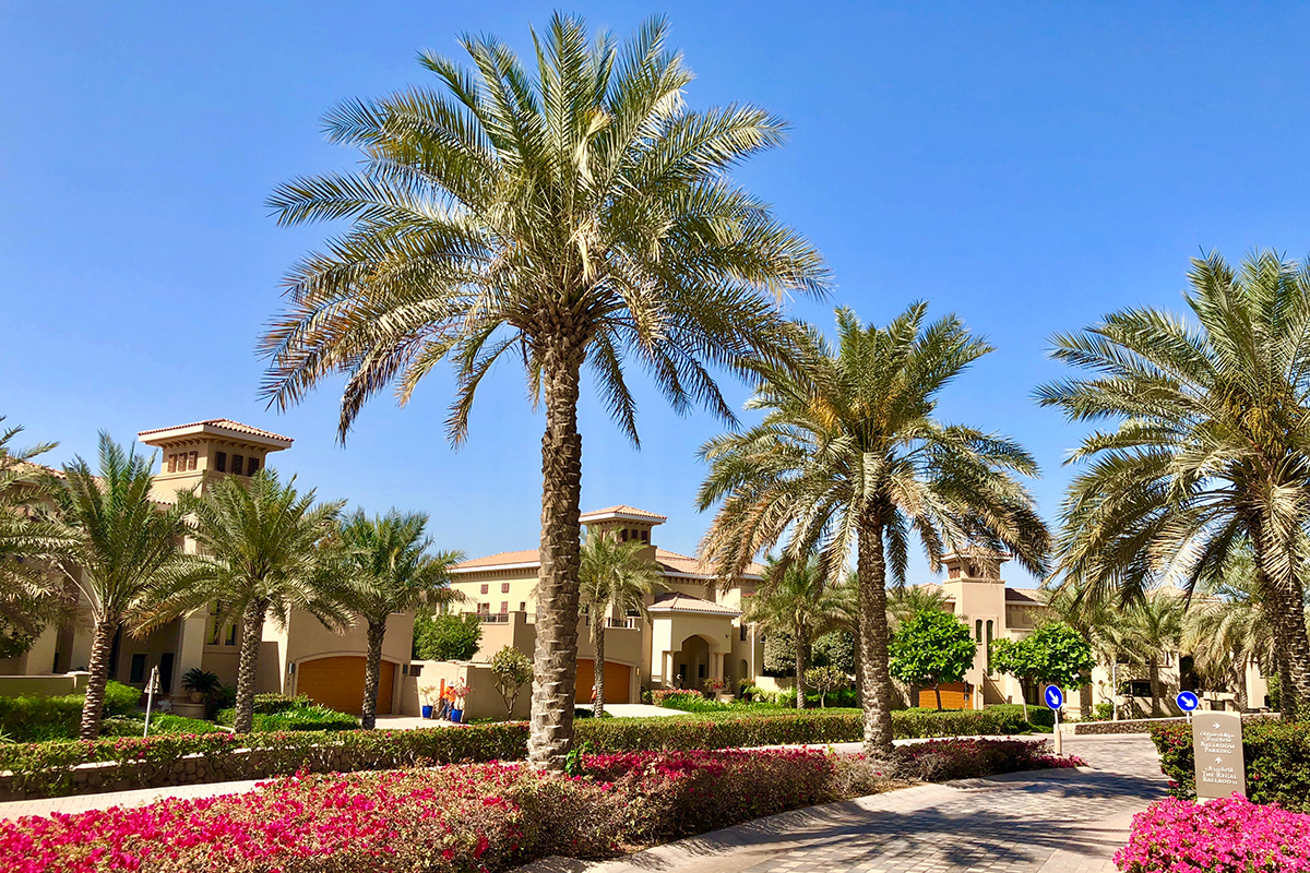 Abu Dhabi investors turn to ready villas as supply slows down in H1 2025