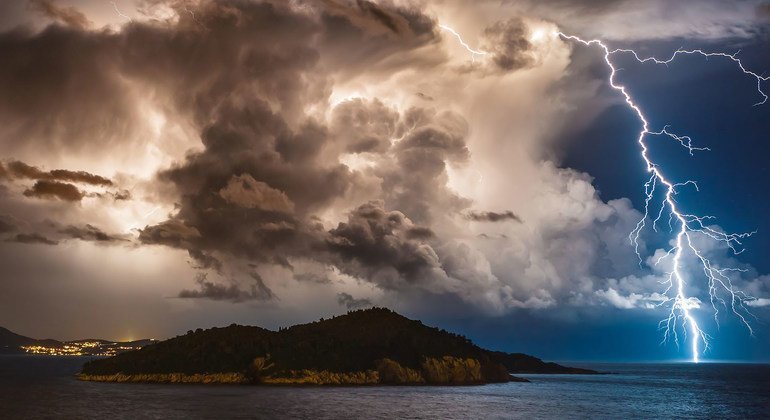 Asia: Lives upended by cyclones, ‘extreme’ rainfall on the rise, warn UN agencies